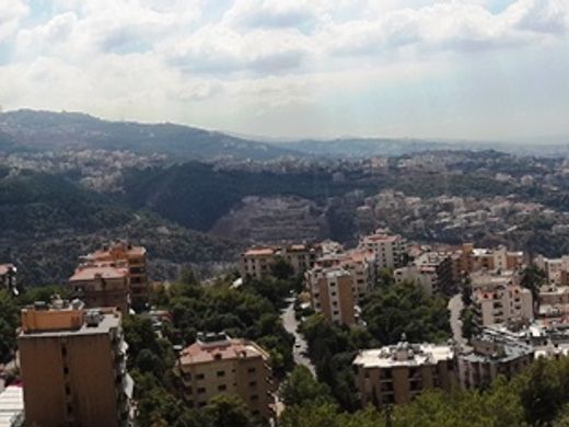 Appartement in El Mtaïleb, Mohafazat Mont-Liban