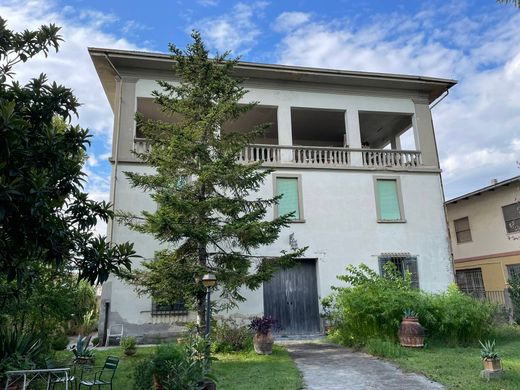 Κτίριο σε San Miniato Basso, Province of Pisa