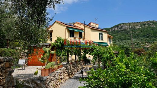 Country House in Finale Ligure, Provincia di Savona