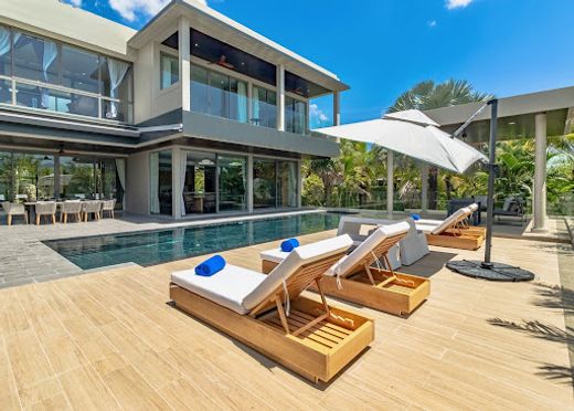 Villa in Phuket, Phuket Province