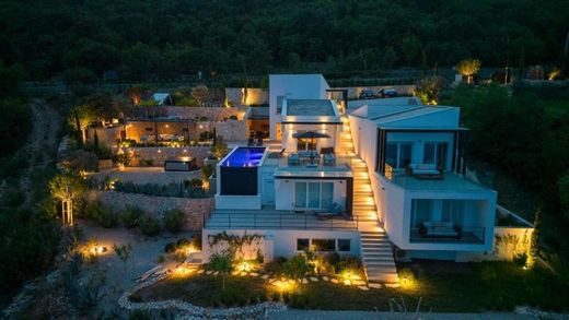 Luxury home in Mošćenice, Mošćenička Draga