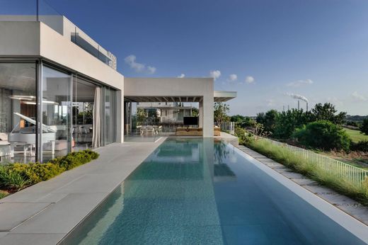 Villa in Caesarea, Haifa District