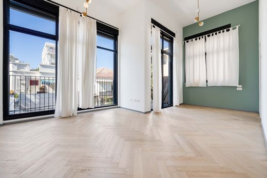 Apartment / Etagenwohnung in Tel Aviv, Tel Aviv District