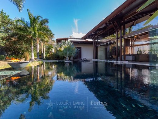 منزل ﻓﻲ Río Oro, Provincia de San José