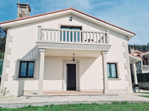 Chalet in Valdoviño, Provincia da Coruña