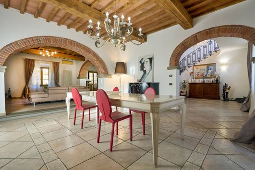 Casa rural / Casa de pueblo en Cerreto Guidi, Florencia