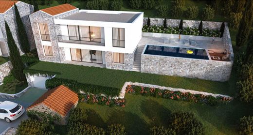Villa en Vente à Herceg Novi