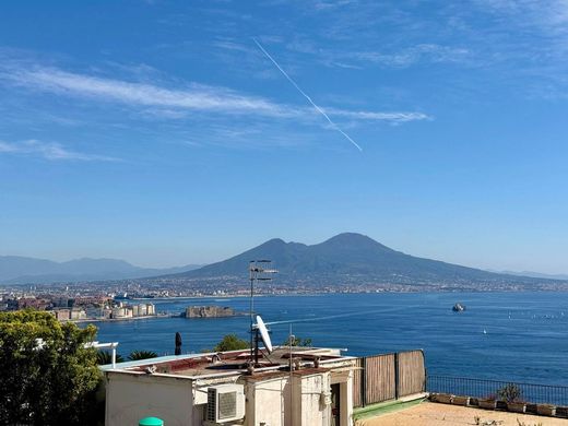 Piso / Apartamento en Posillipo, Napoles