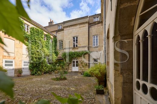 Casa adosada en Beaune, Cote D'Or