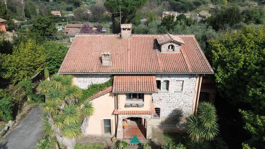 Villa a Zagarolo, Roma