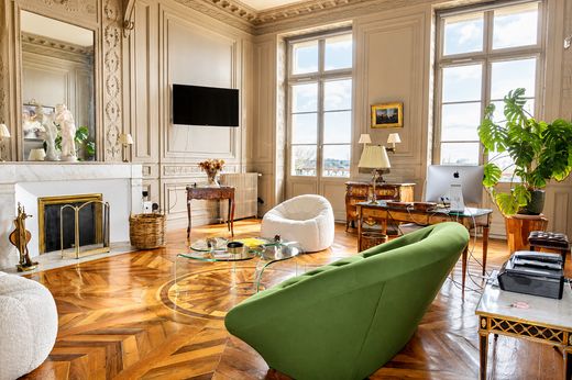 Apartament w Bordeaux, Gironde
