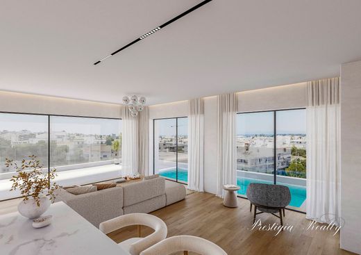 Piso / Apartamento en Glyfáda, Fócida