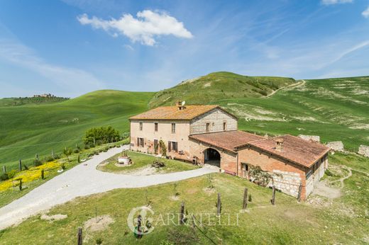 Landsitz in Asciano, Provincia di Siena