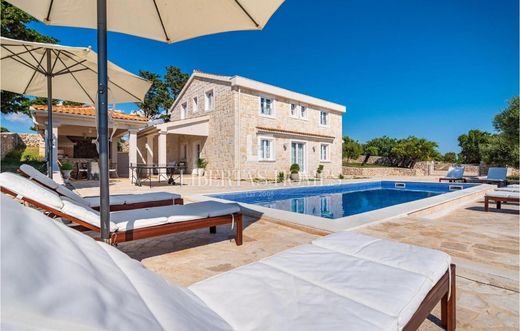 Villa in Pag, Zadar