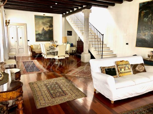 Budynek w Padwa, Provincia di Padova