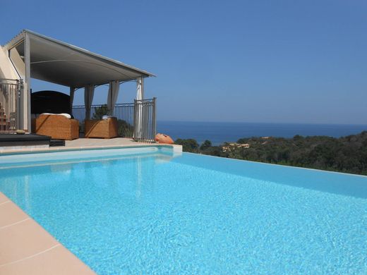 Villa in Solenzara, South Corsica