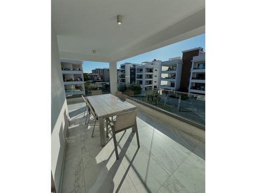 Apartment / Etagenwohnung in Germasógeia, Limassol District