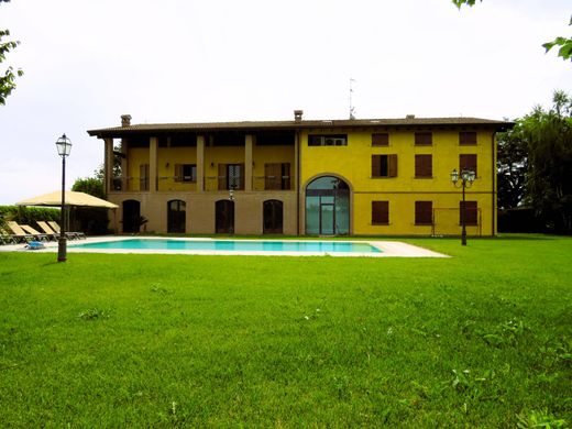 别墅  San Bartolomeo, 雷焦艾米利亚省