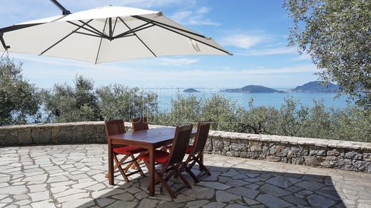 Vrijstaand huis in Lerici, Provincia di La Spezia