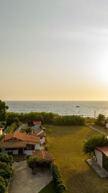 Dom jednorodzinny w Preweza, Nomós Prevézis