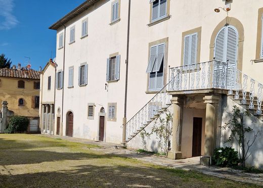 Villa Arezzo, Arezzo ilçesinde