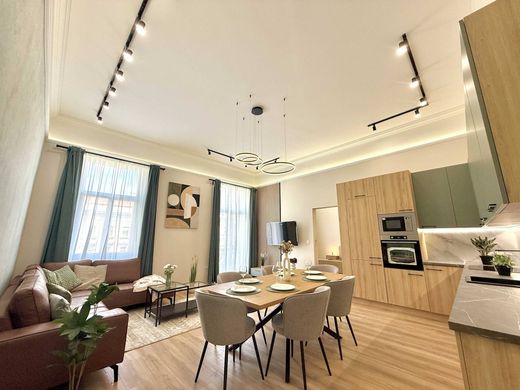 ‏דירה ב  Budapest VIII. kerület, Budapest