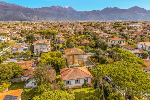 Villa in Forte dei Marmi, Provincia di Lucca