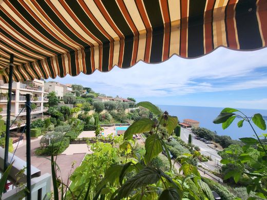 Appartement in Èze, Alpes-Maritimes