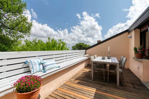 Penthouse Bolonya, Bologna ilçesinde