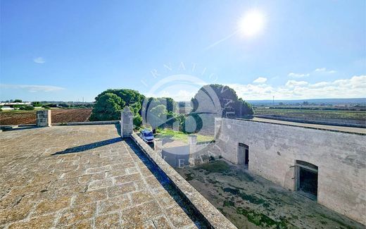 Villa in Carovigno, Provincia di Brindisi