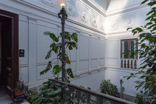 Luxury home in Chiaia, Naples