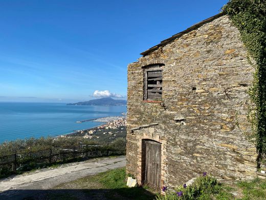 Lavagna, Provincia di Genovaのカントリー風またはファームハウス