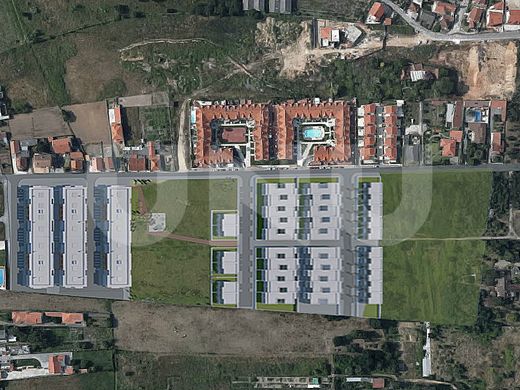 Grundstück in Gândara dos Olivais, Leiria