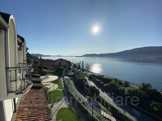 Luxus-Haus in Verbania, Piemont