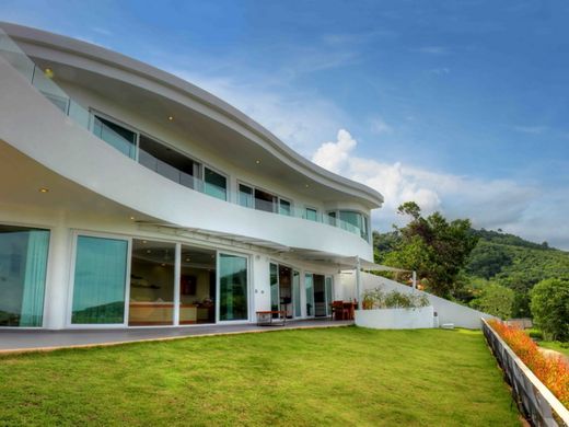 Villa en Ban Chalong, Phuket Province