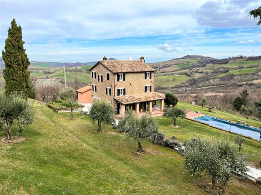 Casa de campo - Amandola, Province of Fermo
