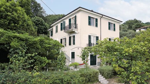 Villa La Spezia, La Spezia ilçesinde