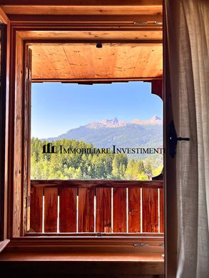 Appartement in Cortina d'Ampezzo, Provincia di Belluno