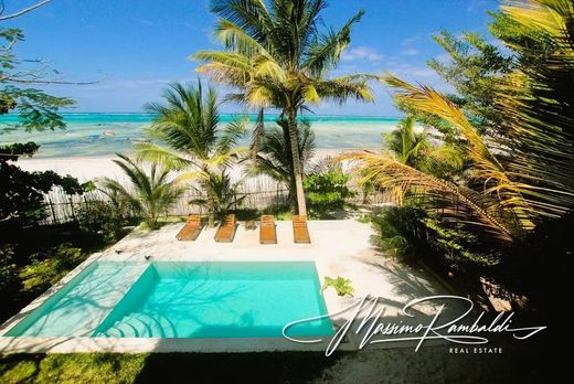 别墅  Pingwe, Kati