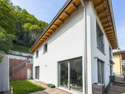 Detached House in Rancate, Mendrisio District