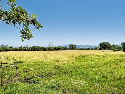 Grond in Piedades, Santa Ana