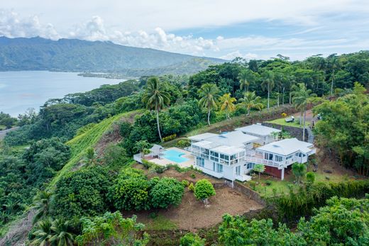 Villa in Tahiti