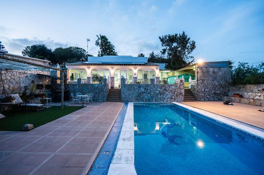 Chalet in Chiclana de la Frontera, Provincia de Cádiz