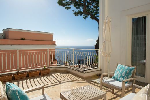 ‏דירה ב  קאפרי, Napoli