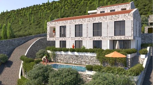 Duplex in Herceg Novi