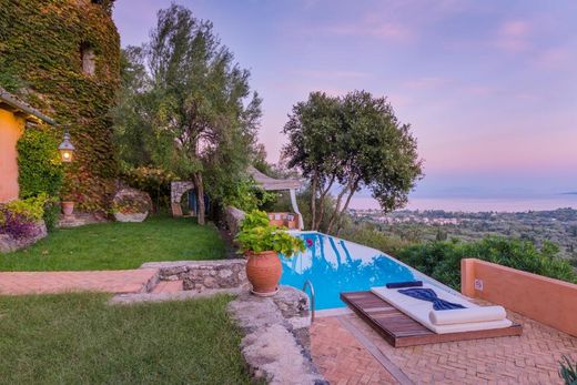 Villa in Corfu, Nomós Kerkýras