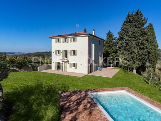 Country House in Peccioli, Pisa