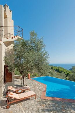 Detached House in Alonissos, Nomós Magnisías