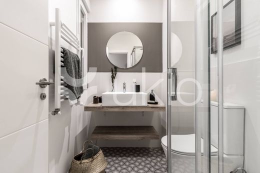 Apartment / Etagenwohnung in Madrid, Provinz Madrid