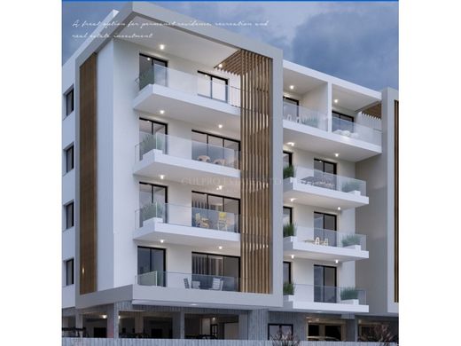 Apartment / Etagenwohnung in Agia Fylaxis, Lemesós